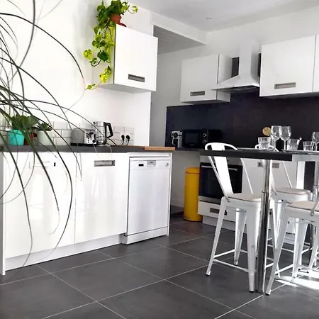 Apartamento Beautifully Bright In Old Town