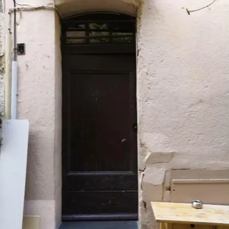 Apartamento Beautifully Bright In Old Town Saint-Tropez